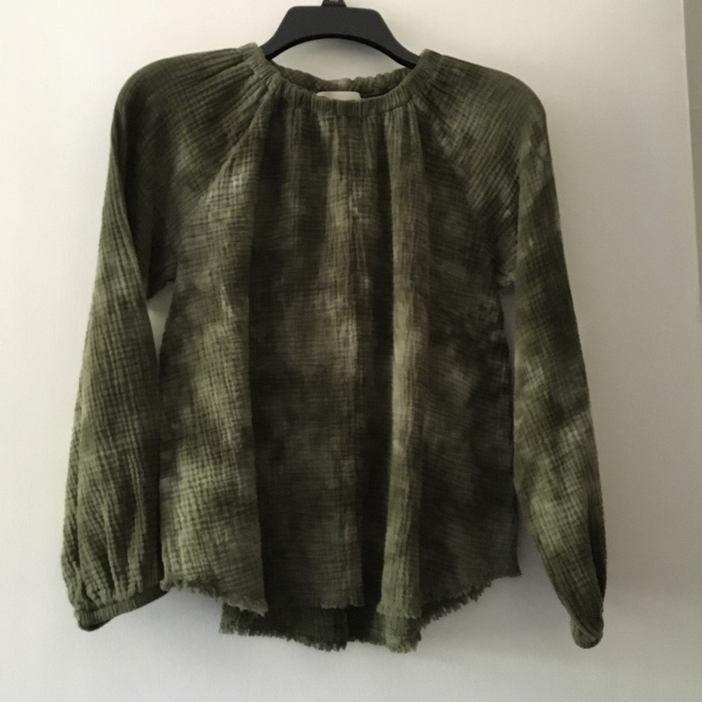 Cloth & Stone Green blouse